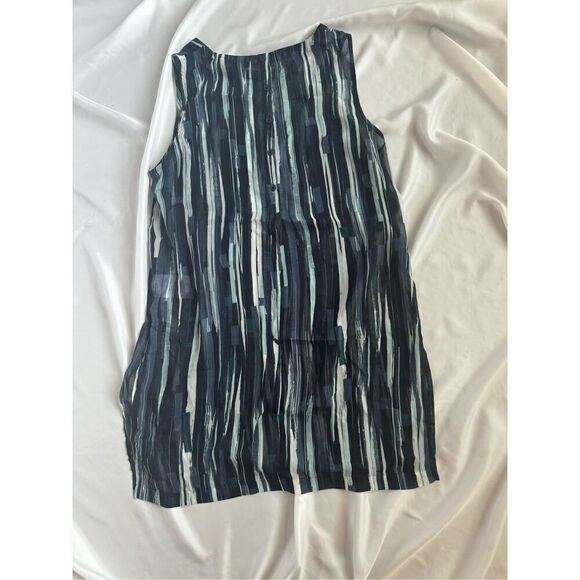 Banana Republic Tank Top - Picture 2 of 3